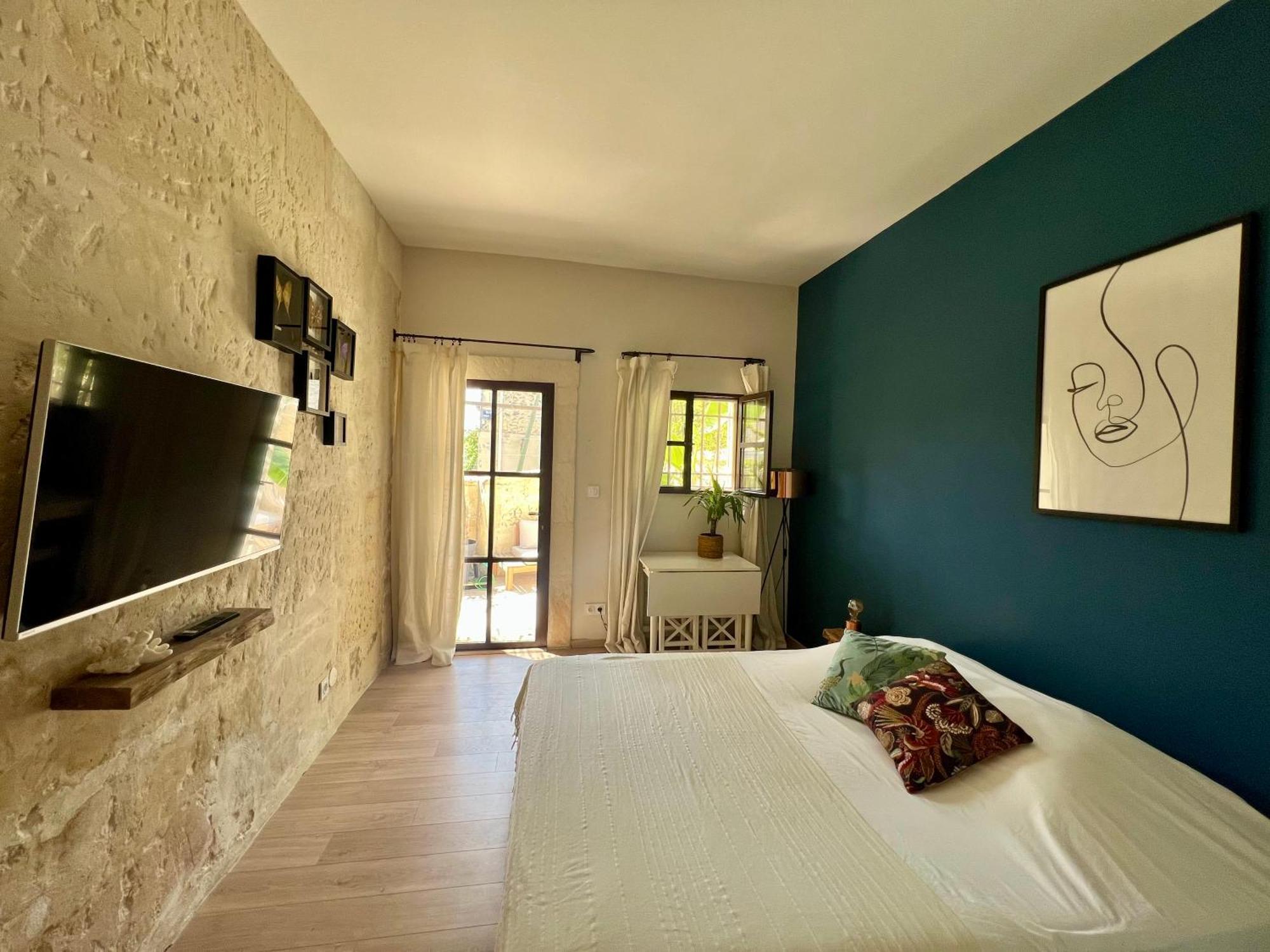 Maison De Village Fontvieille Exterior photo